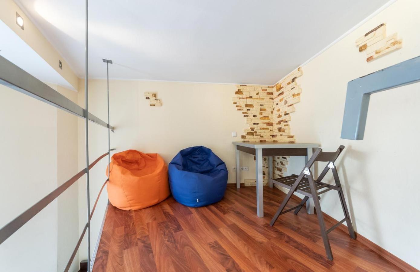 Comfortable Apartment On Mikhaylovskiy Lane Kiev Bagian luar foto