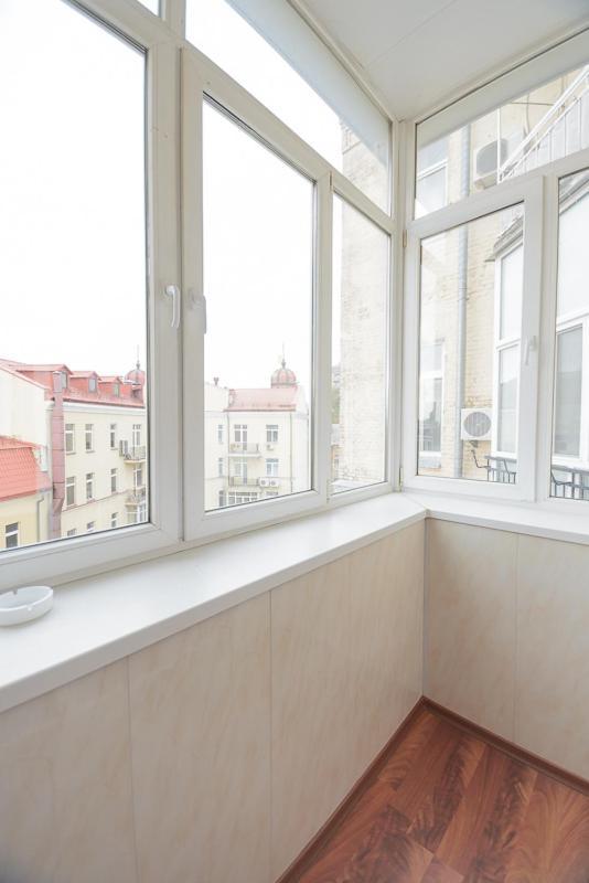 Comfortable Apartment On Mikhaylovskiy Lane Kiev Bagian luar foto